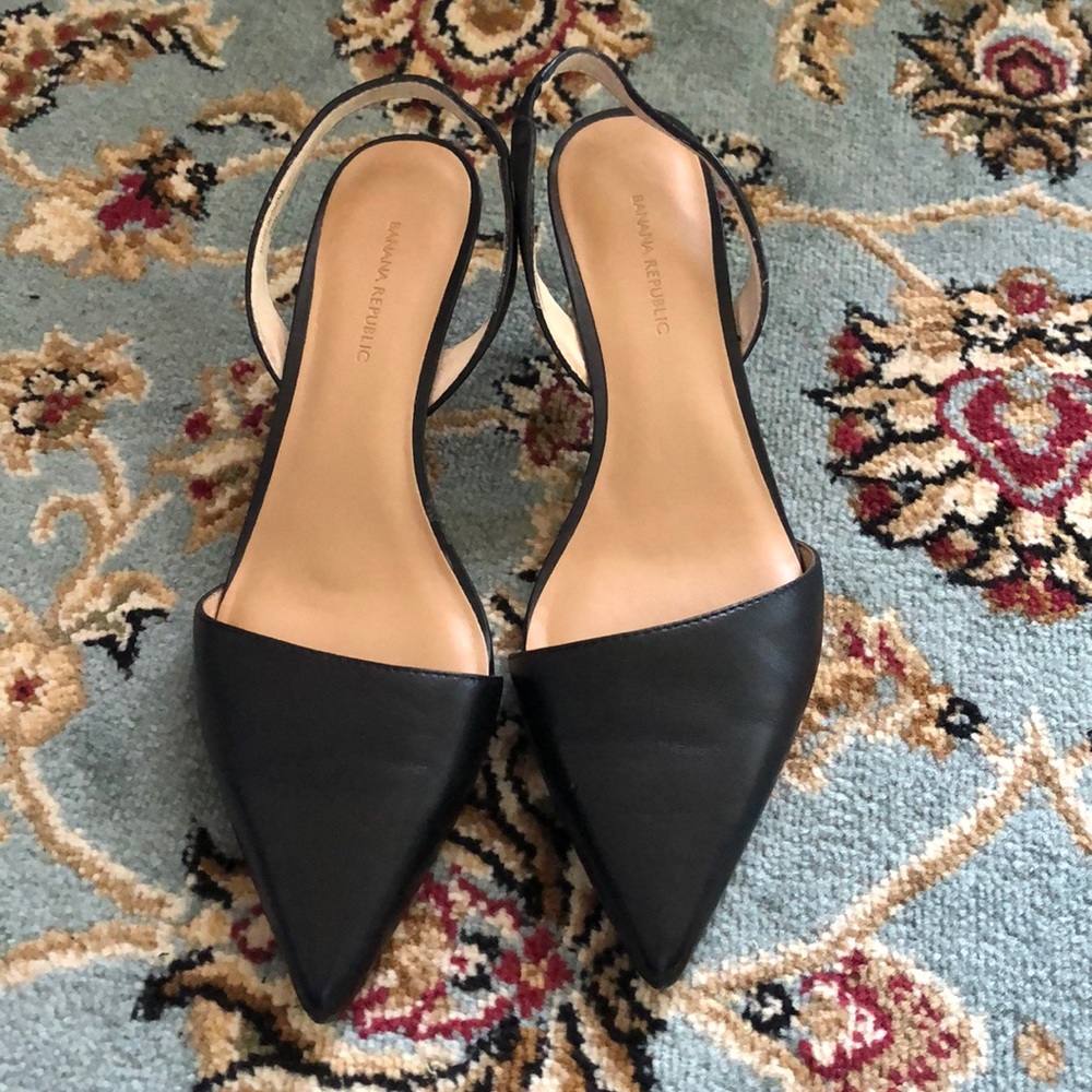 SALE -Banana Republic Sling Black kitten heels